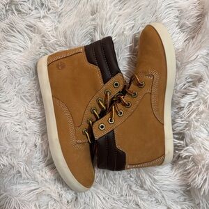 Timberland Brown and Tan Lace-Up Boots